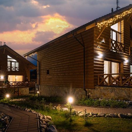 Chalets Royal, タトランスカ・ ロムニツァ エクステリア 写真