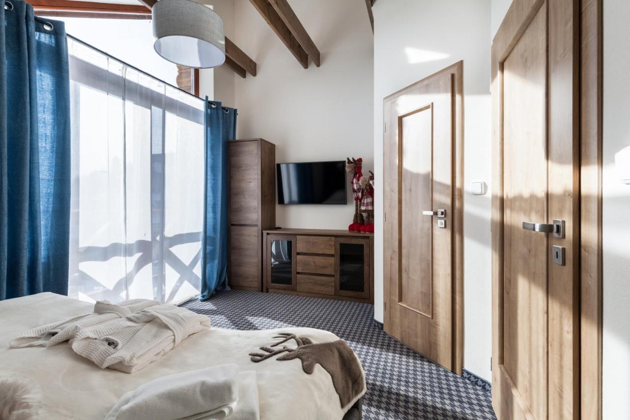 Chalets Royal, タトランスカ・ ロムニツァ エクステリア 写真