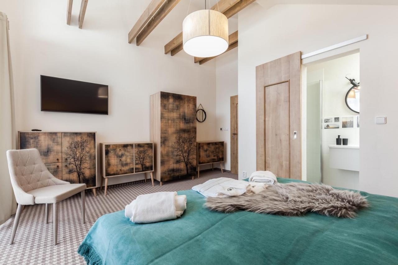 Chalets Royal, タトランスカ・ ロムニツァ エクステリア 写真