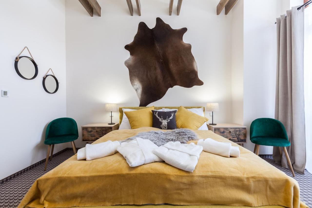 Chalets Royal, タトランスカ・ ロムニツァ エクステリア 写真